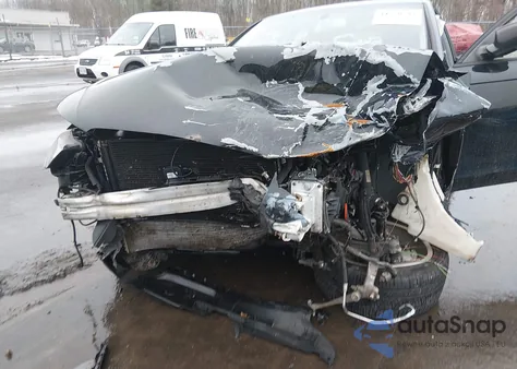 2013 Audi A4 2.0T Premium z USA, uszkodzony, nr VIN WAUDFAFL1DN038110